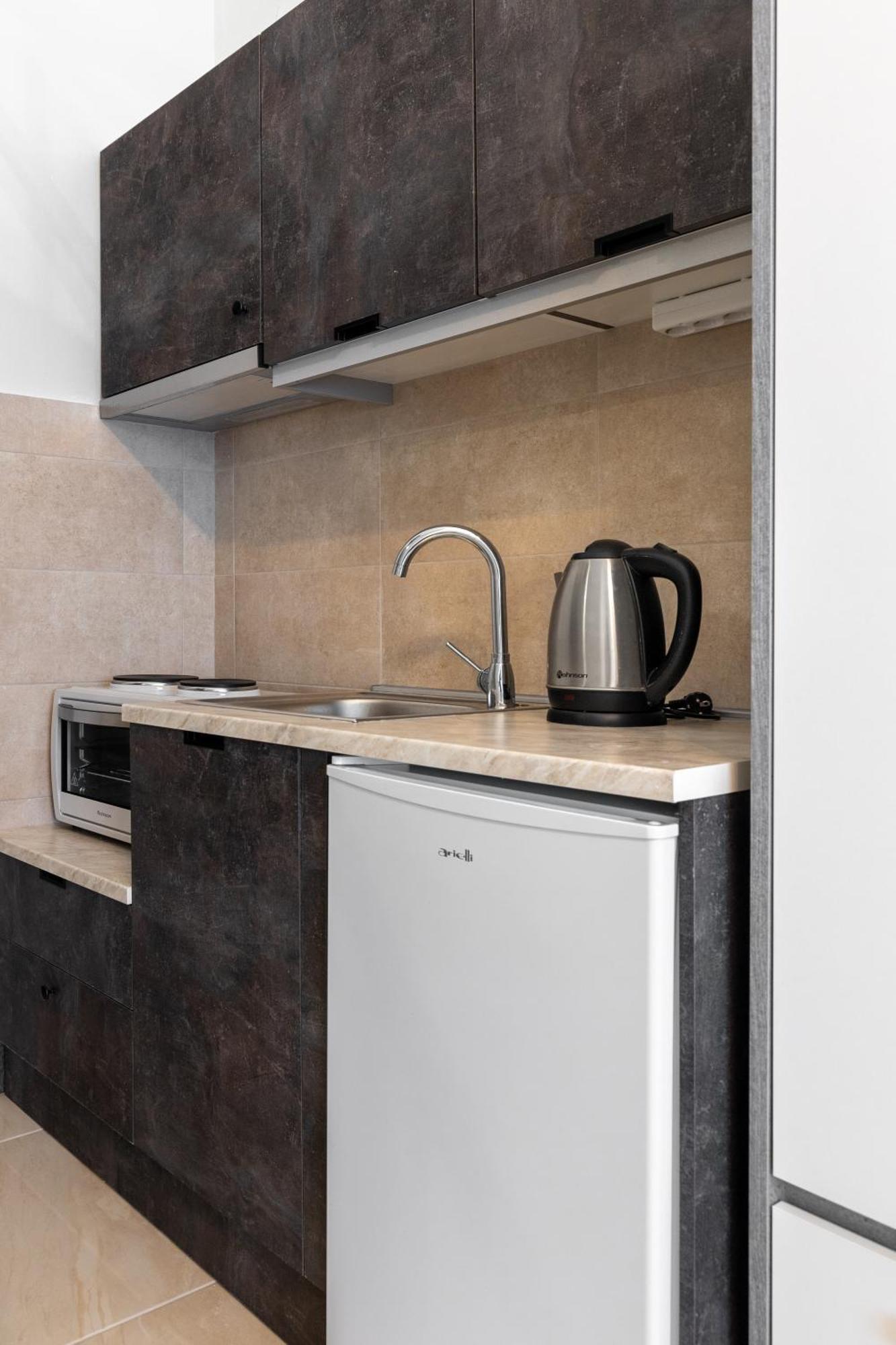 Sunny 2 Apartment Mangana